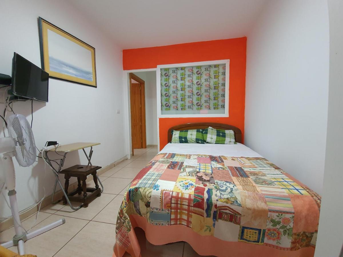 Doramas Private Rooms Shared Toilet Playa del Ingles  Exterior photo